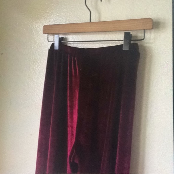 LULUS STYLE BURGANDY VELVET TIE FRONT TWO PIECE! - Picture 9 of 10